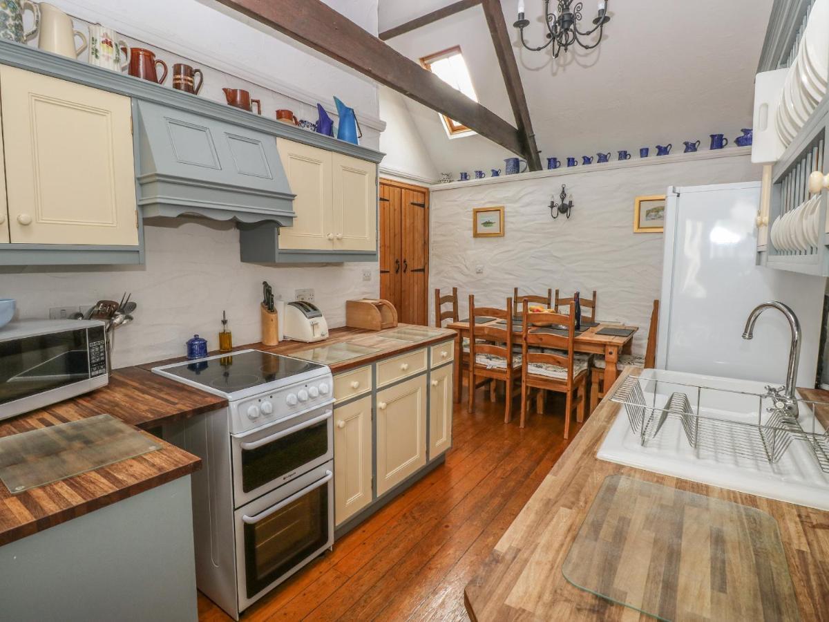 Heather Cottage Milford Haven Bagian luar foto